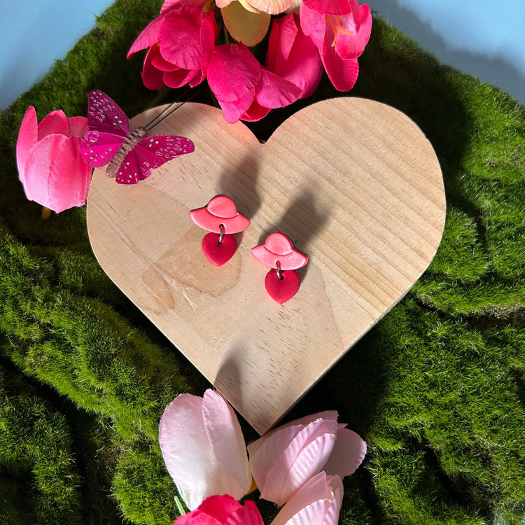 Stealing hearts (pink&red)