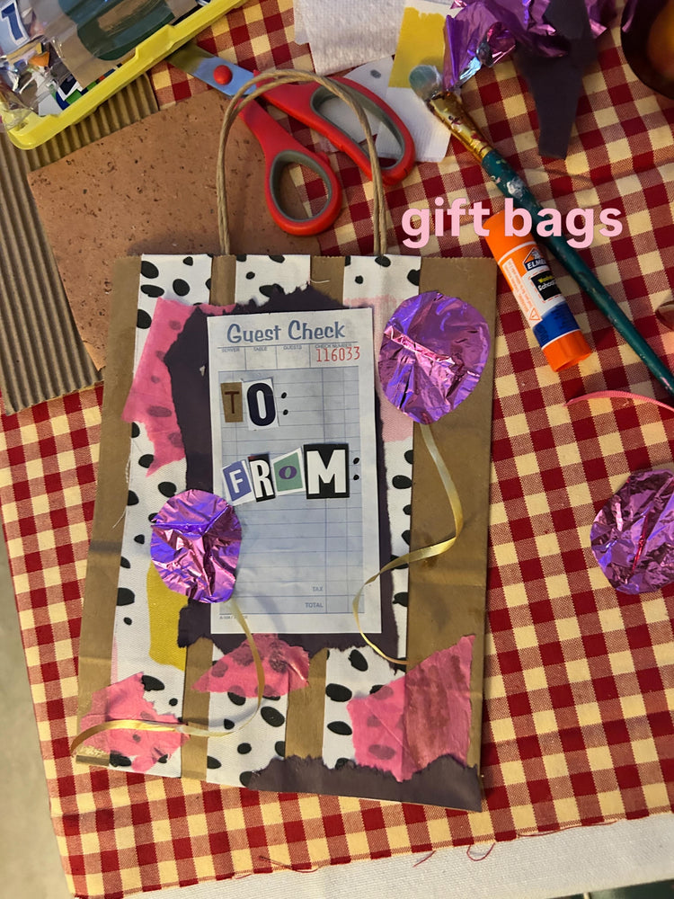 Craft it out! Fridays