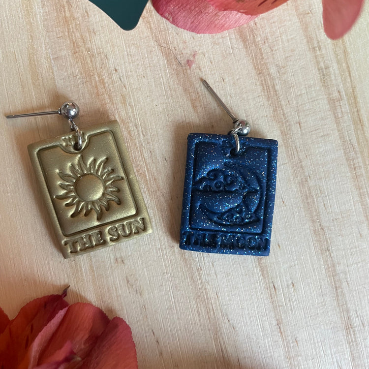 Sun & Moon Tarot Cards