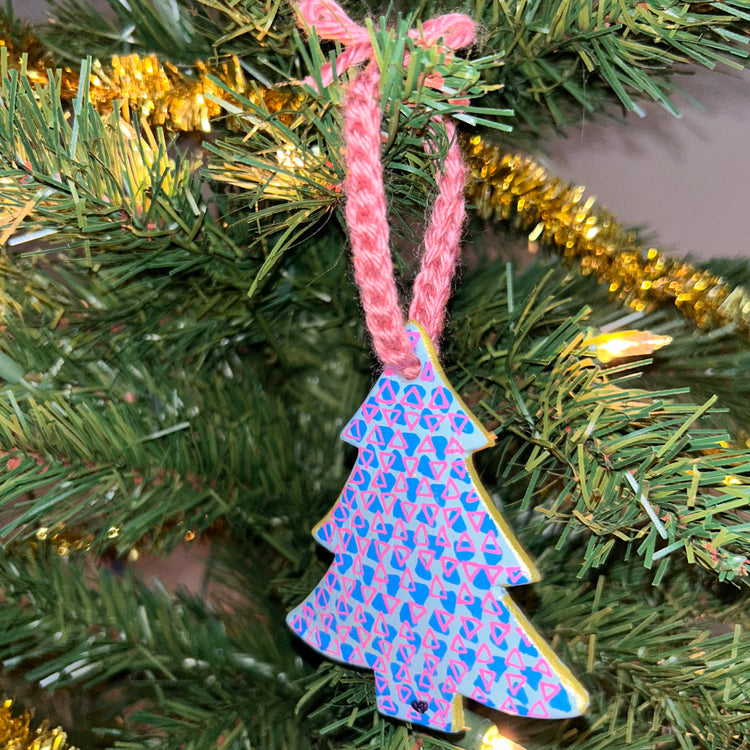 90’s Nostalgia Xmas Tree